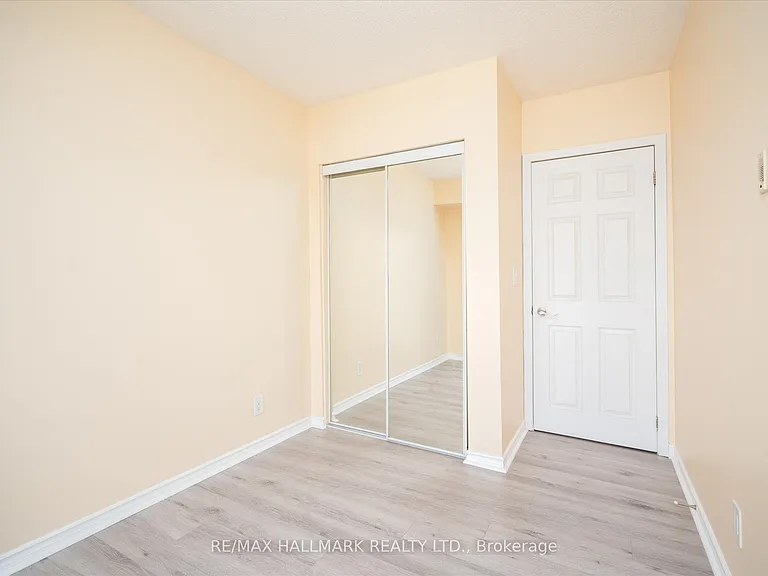 10 Mendelssohn St #117 — Photo 19