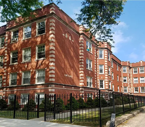 2016 W Berwyn Ave #1B Photo 1
