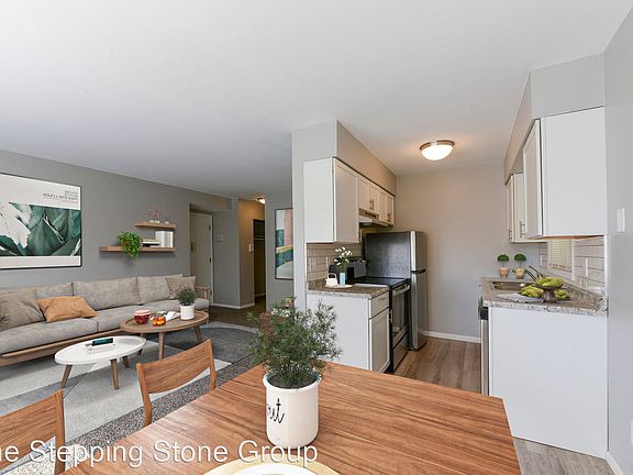 2nd image of 3030 29th Ave S APT 4