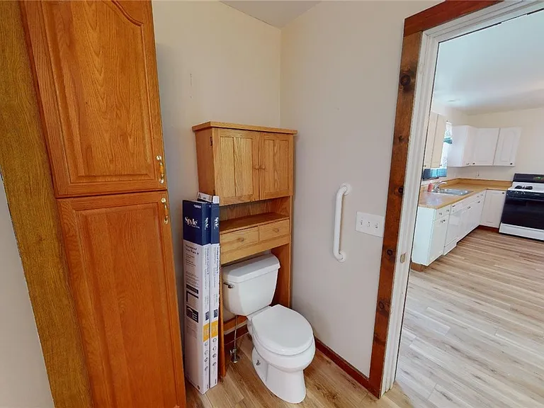 357 Lowden Point Rd — Photo 14