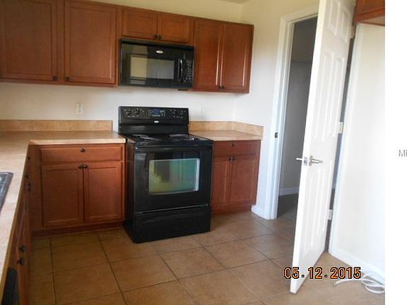 4th image of 426 Cedar Glen Dr