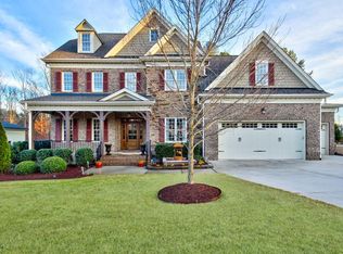 2549 Umbria Ct, Holly Springs, NC 27540