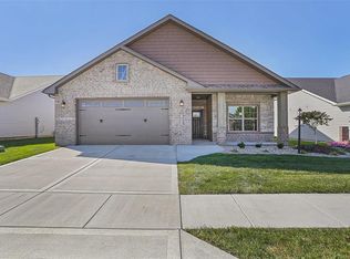 7434 Clarence Ct, Glen Carbon, IL 62034