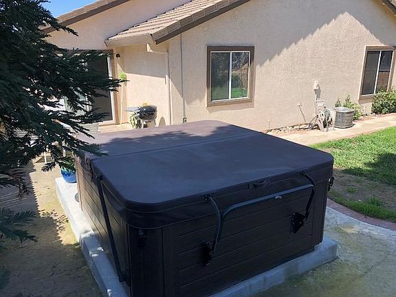 3rd image of 332 Mette Ct