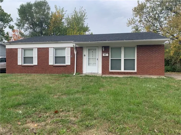 8106 E Laughlin Dr, Indianapolis, IN 46219