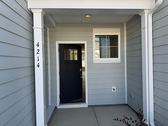 4th image of 4214 Steel Way