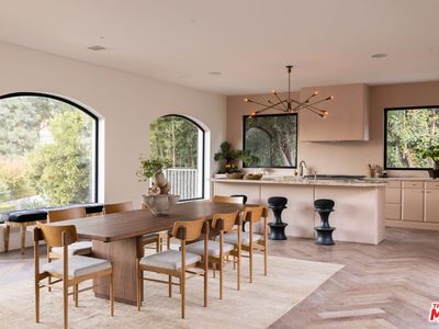 3546 Weslin Ave, Sherman Oaks, CA, 91423