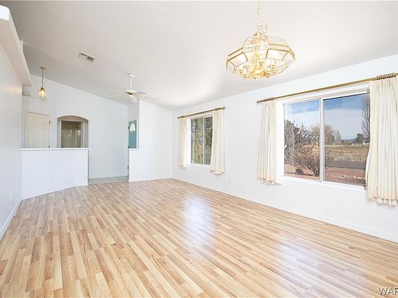 5th image of 9743 N Saddleback Dr