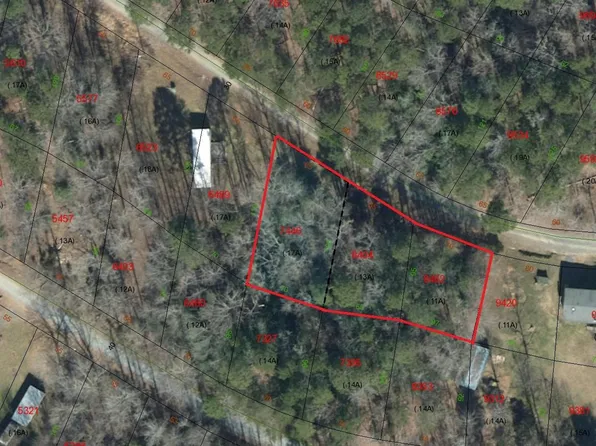 Cedarwood Ln, Troy, NC 27371