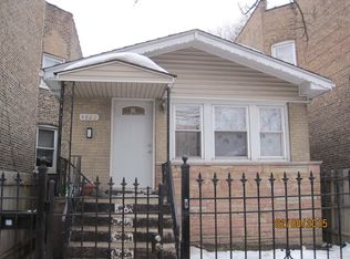 4822 W Augusta Blvd, Chicago, IL 60651