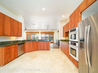 1028 Koko Uka Pl, Honolulu, HI 96825