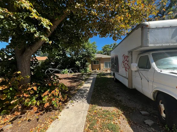 1708 Lansing St, Aurora, CO 80010