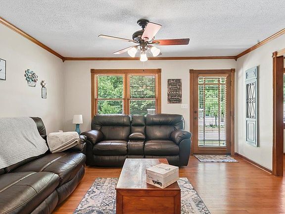 5th image of 2030 Bangor Hollow Rd