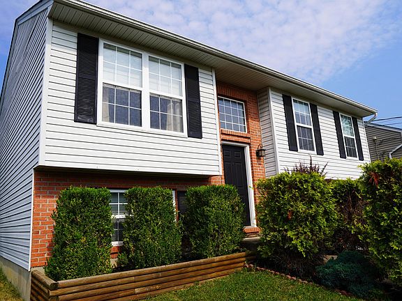 2nd image of 9168 Hawksridge Dr