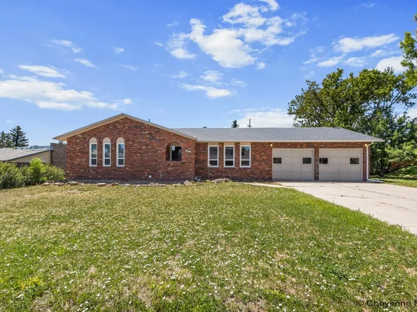 819 Ranger Dr, Cheyenne, WY 82009