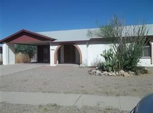 8015 N Suwannee Dr, Tucson, AZ 85741