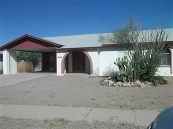 8015 N Suwannee Dr, Tucson, AZ 85741