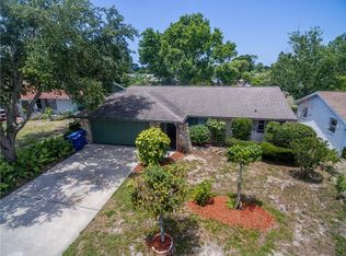 8915 Roble Way, Port Richey, FL 34668