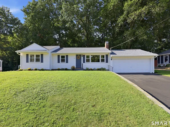156 Robin Hill Rd, Meriden, CT 06450