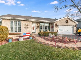 10917 Kerry Ct, Mokena, IL 60448