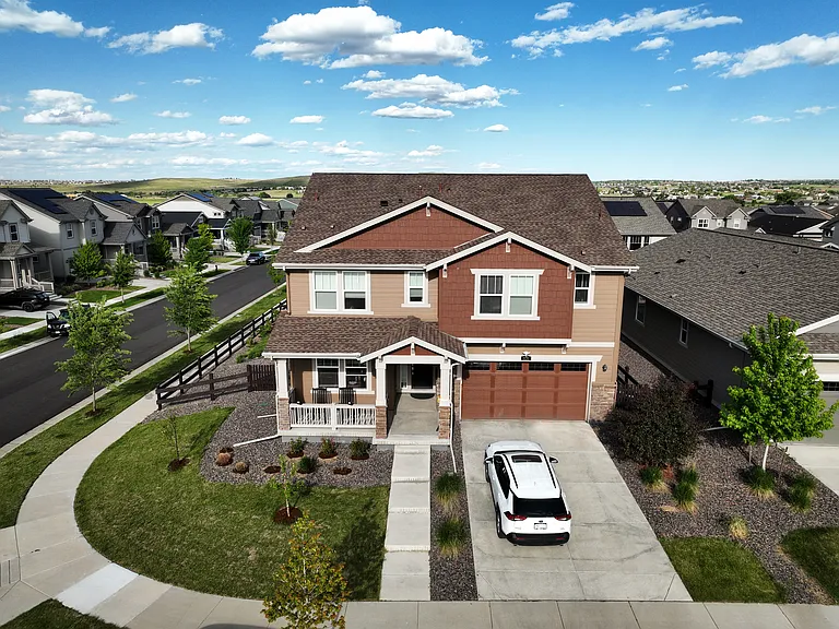 930 Compass Dr — Photo 3