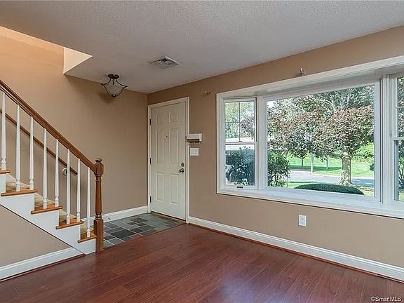 2nd image of 30 Concord Dr #30