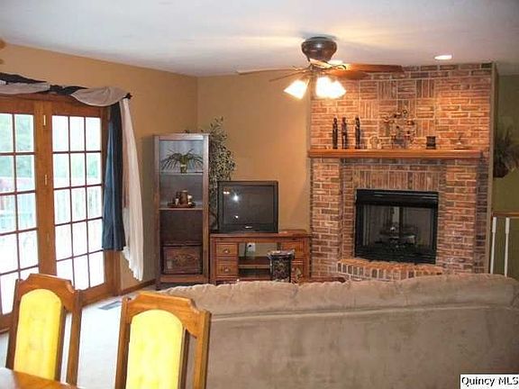 Home for Sale in CampPoint, IL $179,900