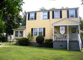 1st image of 204 Lang St
