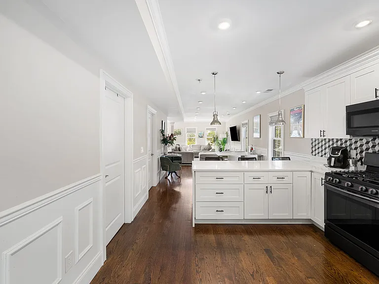38 Fenwick St #38 — Photo 12