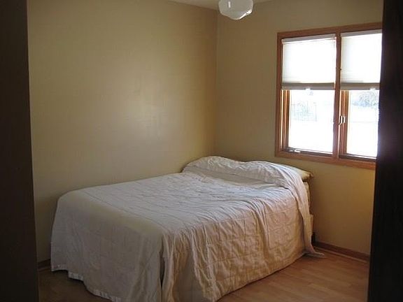 5th image of 823 Judy Dr