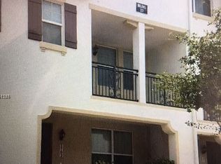 2702 SW 119th Way, Miramar, FL 33025