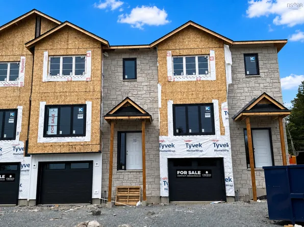 162 Puncheon Way #Pun067e, West Bedford, NS B4B 2L1