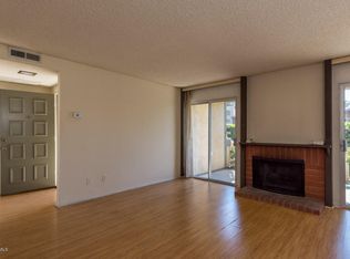 248 Oak Leaf Dr #101, Thousand Oaks, CA 91360