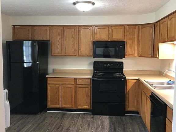 2nd image of 8685 Glencanyon Dr