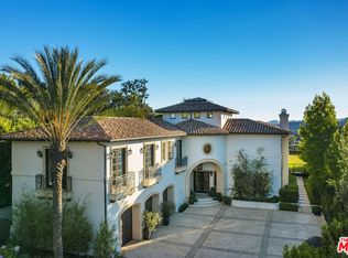2481 Summitridge Dr, Beverly Hills, CA 90210
