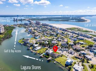8047 Lagoon Rd, Fort Myers Beach, FL 33931