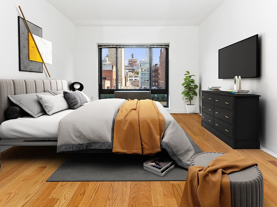 1st image of 30 W 18th St #18AA