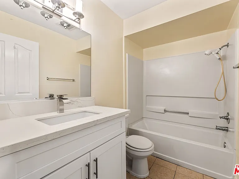 4755 Templeton St #2115 — Photo 6
