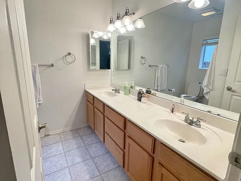 57 E Mohawk Dr — Photo 13