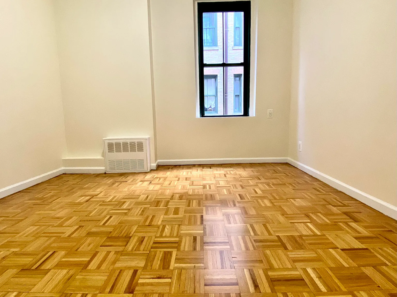 1480 York Avenue — Photo 3