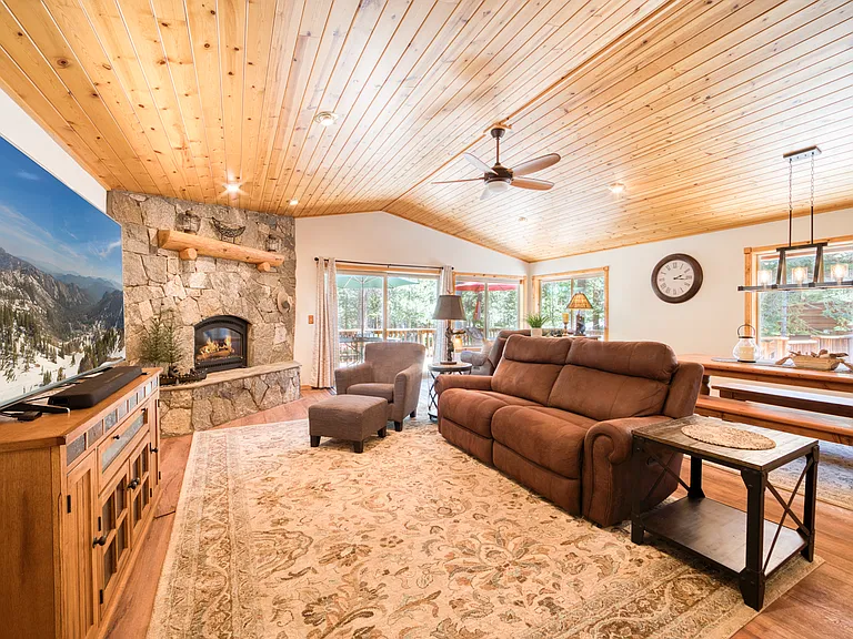 12343 Snowpeak Way — Photo 3