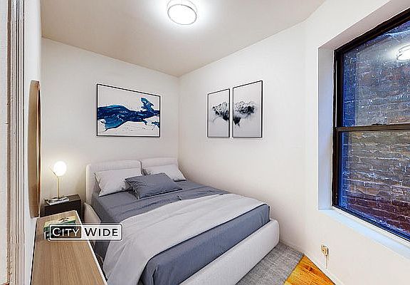 4th image of 439 W 51st St APT 3W