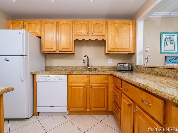 3rd image of 4153 S Atlantic Ave APT 209
