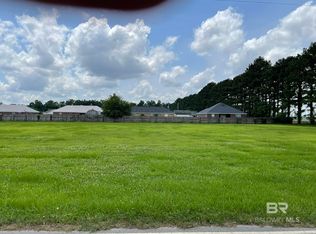 2 Fountain St #2, Robertsdale, AL 36567