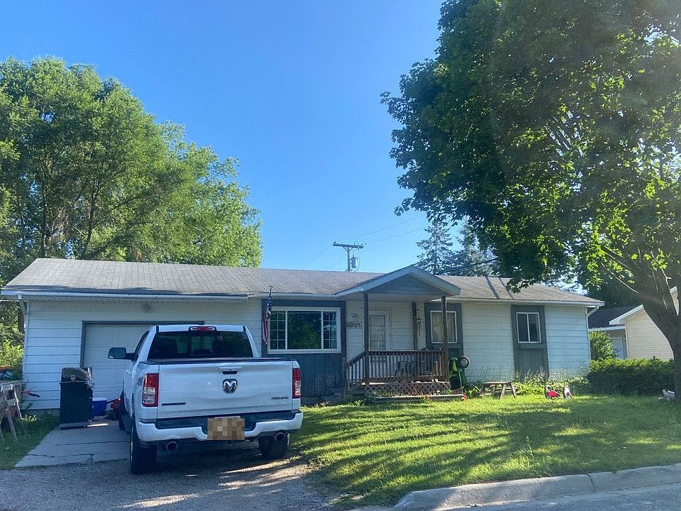 1st image of 2363 La Forest Ave
