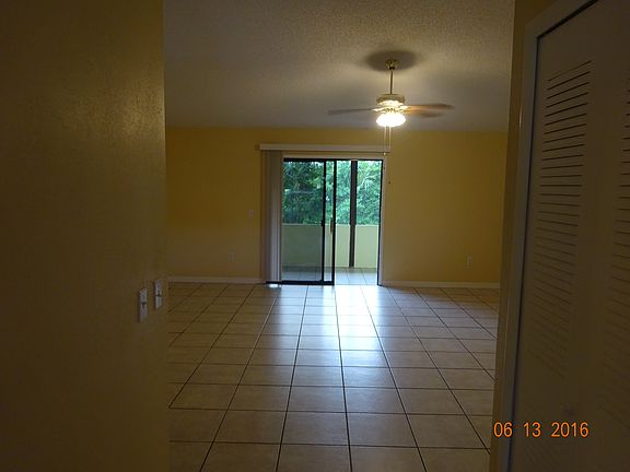 3rd image of 1078 Soria Ave