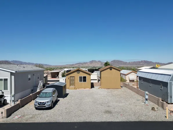 30 Juniper Rd, Quartzsite, AZ 85346