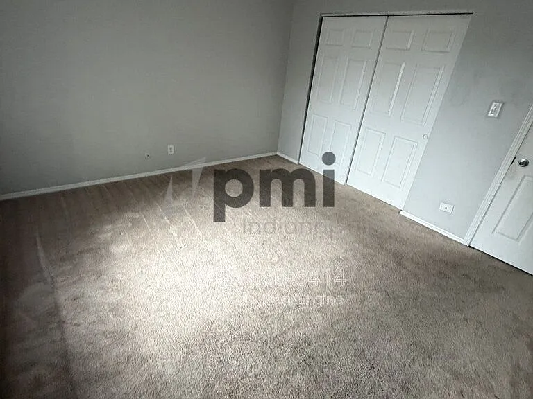 6460 Park Central Way — Photo 45