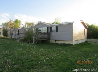 10490 Bell Fountain Rd, Dawson, IL 62520