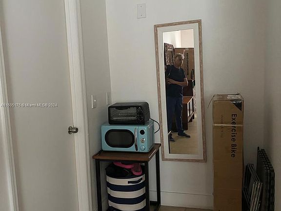 3rd image of 12840 Vista Isles Dr APT 615